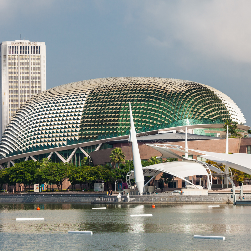 Embark on a Cycling Journey Through Singapore's Captivating Landscapes